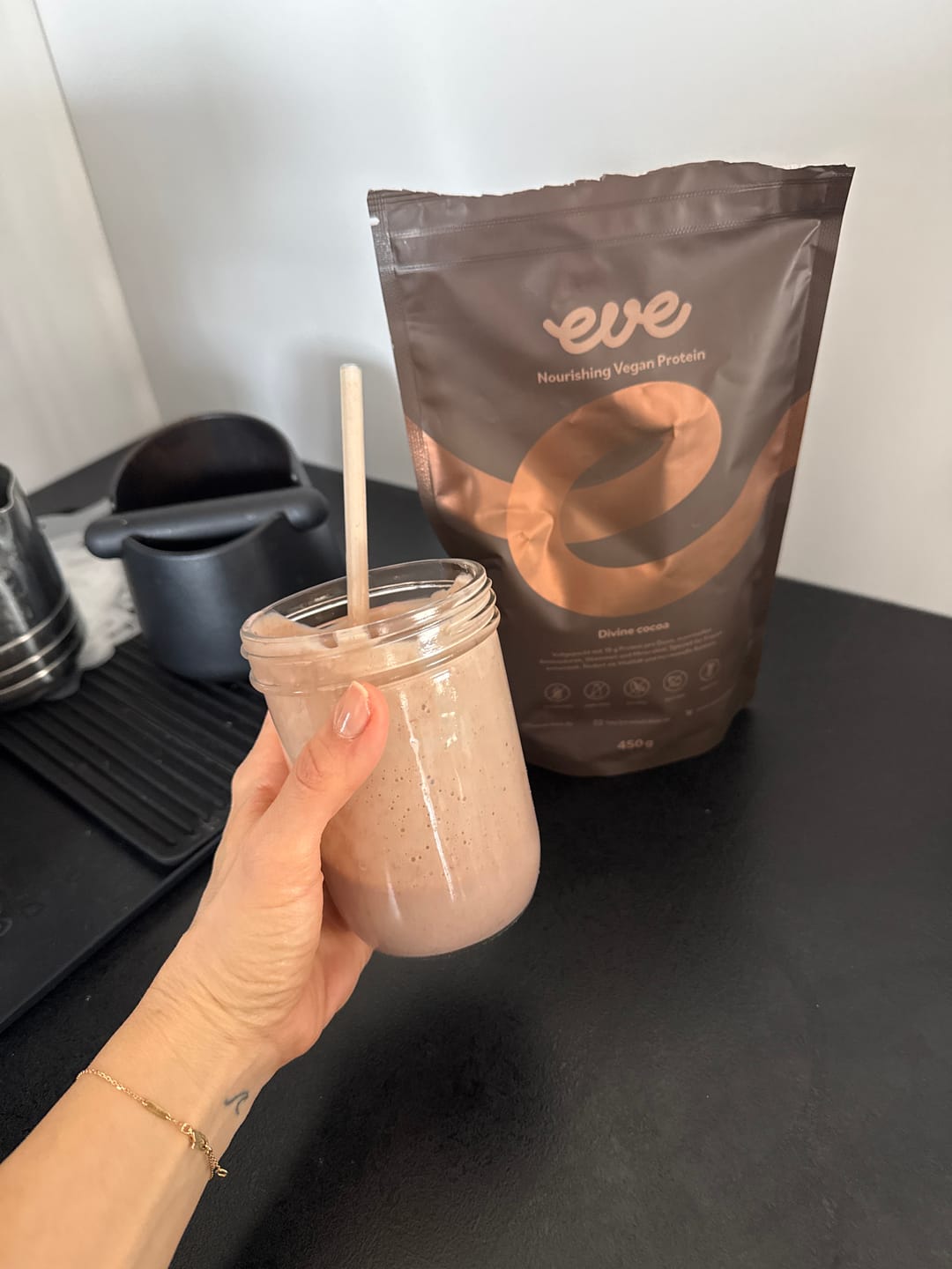 Customer photo review of Divine Cocoa Protein (vegan)