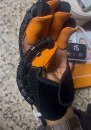 Customer photo review of NeuroHand™ Pro