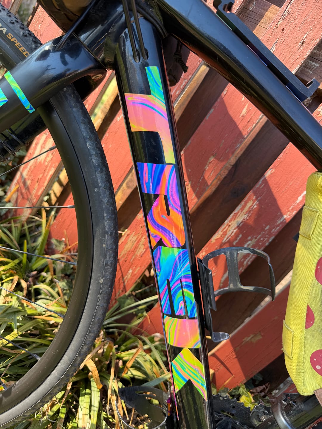 Customer photo review of Oil Slick Frame Keeper