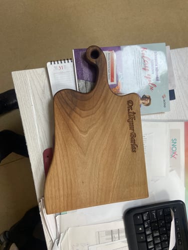 Customer photo review of Et Kesme Tahtası - Masif Ceviz Ahşap Sebze ve Et Doğrama Tahtası
