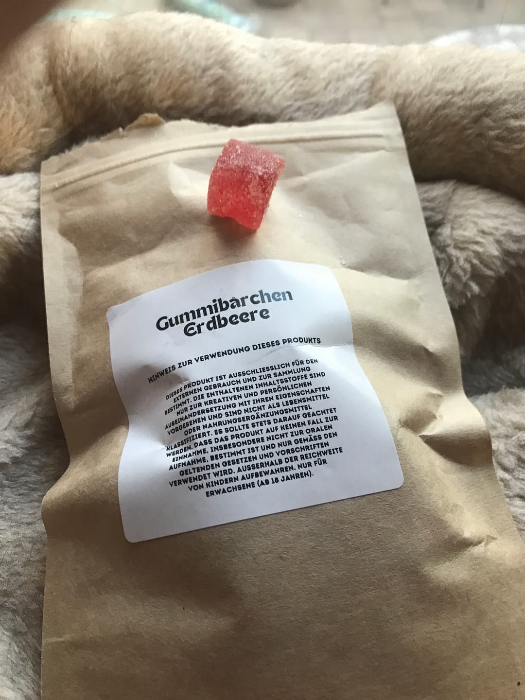 Customer photo review of THC Gummibärchen Erdbeere