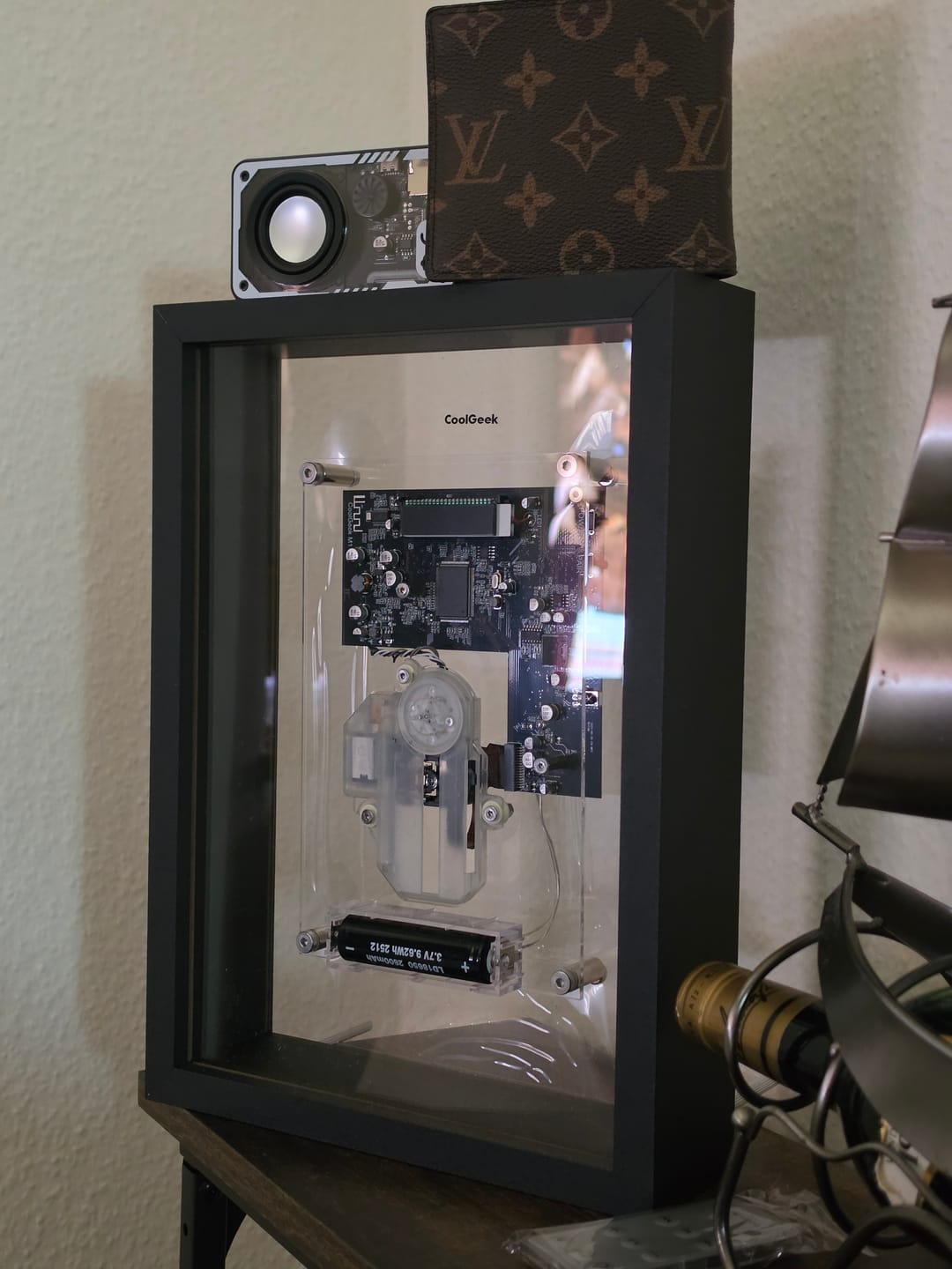 Customer photo review of M1 Music Frame CD Player