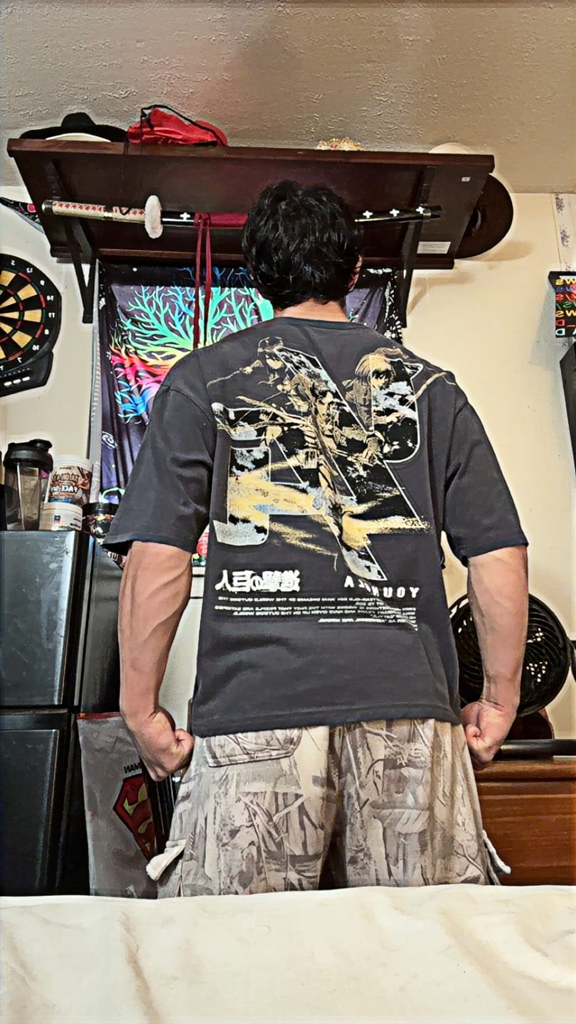 Customer photo review of 4186 - AOT©  x YLA Cropped Tees