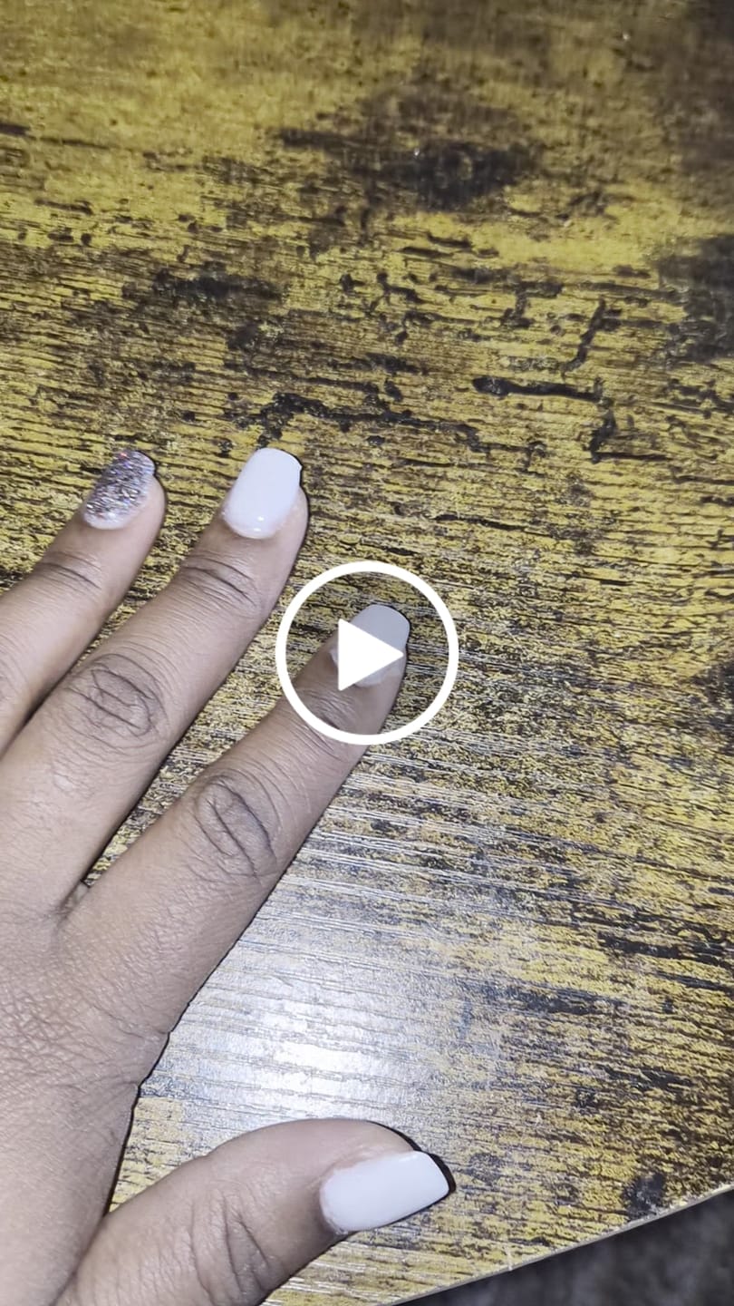 Customer video review of Milky White Dipping Powder