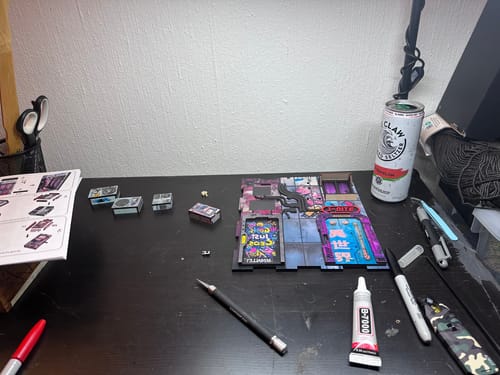 Customer photo review of Neo Ramen MiniAlley – A Cyberpunk DIY Diorama Booknook