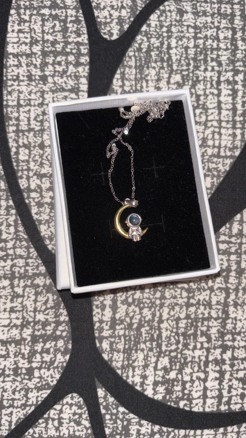 Customer photo review of Colgante de Recuerdo Memorial