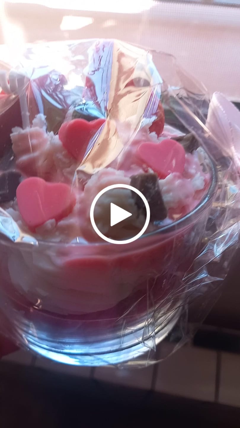 Customer video review of Fragancia CHUCHES