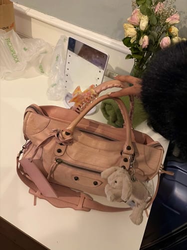 Customer photo review of City