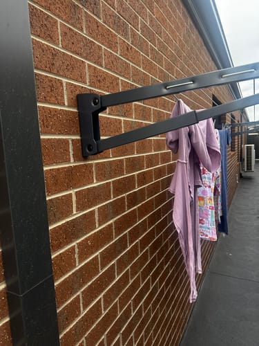 Customer photo review of Daytek Single Fold Down Clothesline