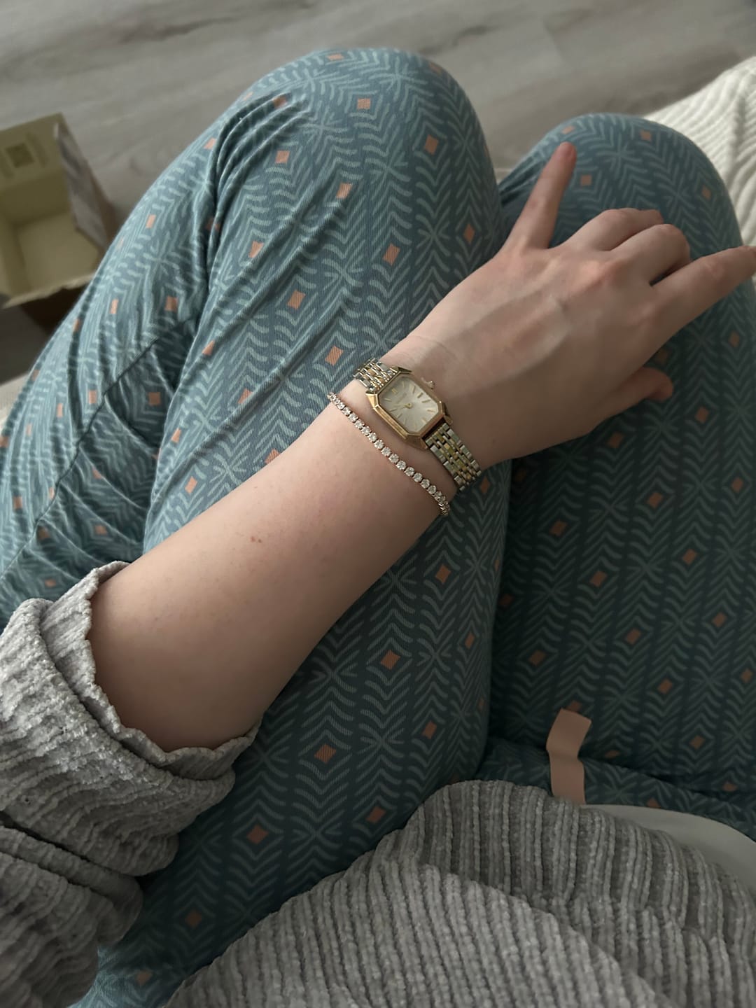 Customer photo review of Isabell Petite Gold Silver