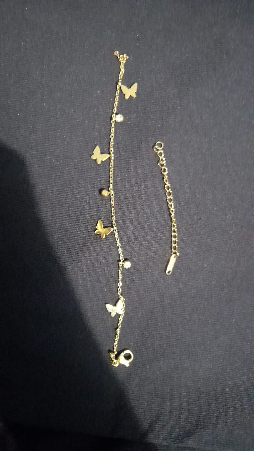 Customer photo review of Auroral Dance Gold Bracelet