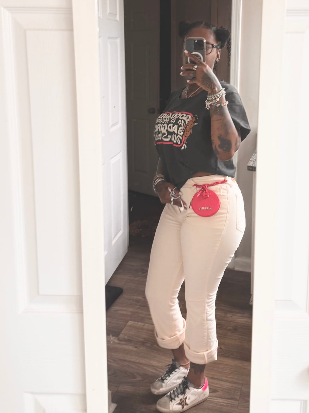 Customer photo review of GOOD GIRLS VINTAGE TEE