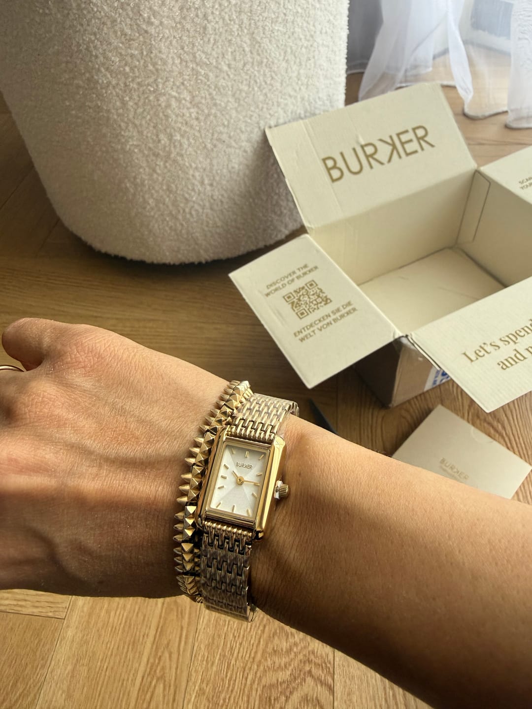 Customer photo review of Olivia Petite Gold White