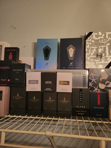 Customer photo review of Afnan Turathi Blue Eau de Parfum Fragrance Spray for Men 3 oz