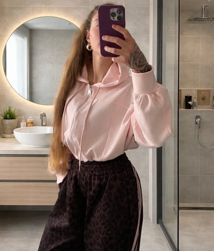 Customer photo review of Felpa Hollywood rosa