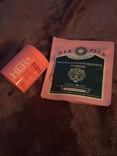 Customer photo review of Feminine Balance Health Monthly Bundle