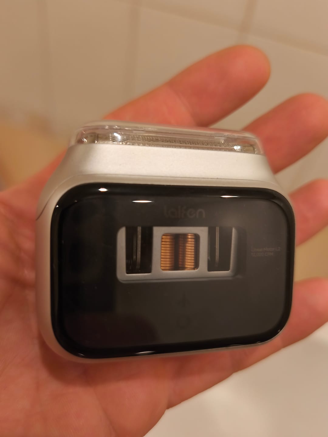 Customer photo review of Laifen P3 Pro 3-Blade Electric Shaver with Linear Motor