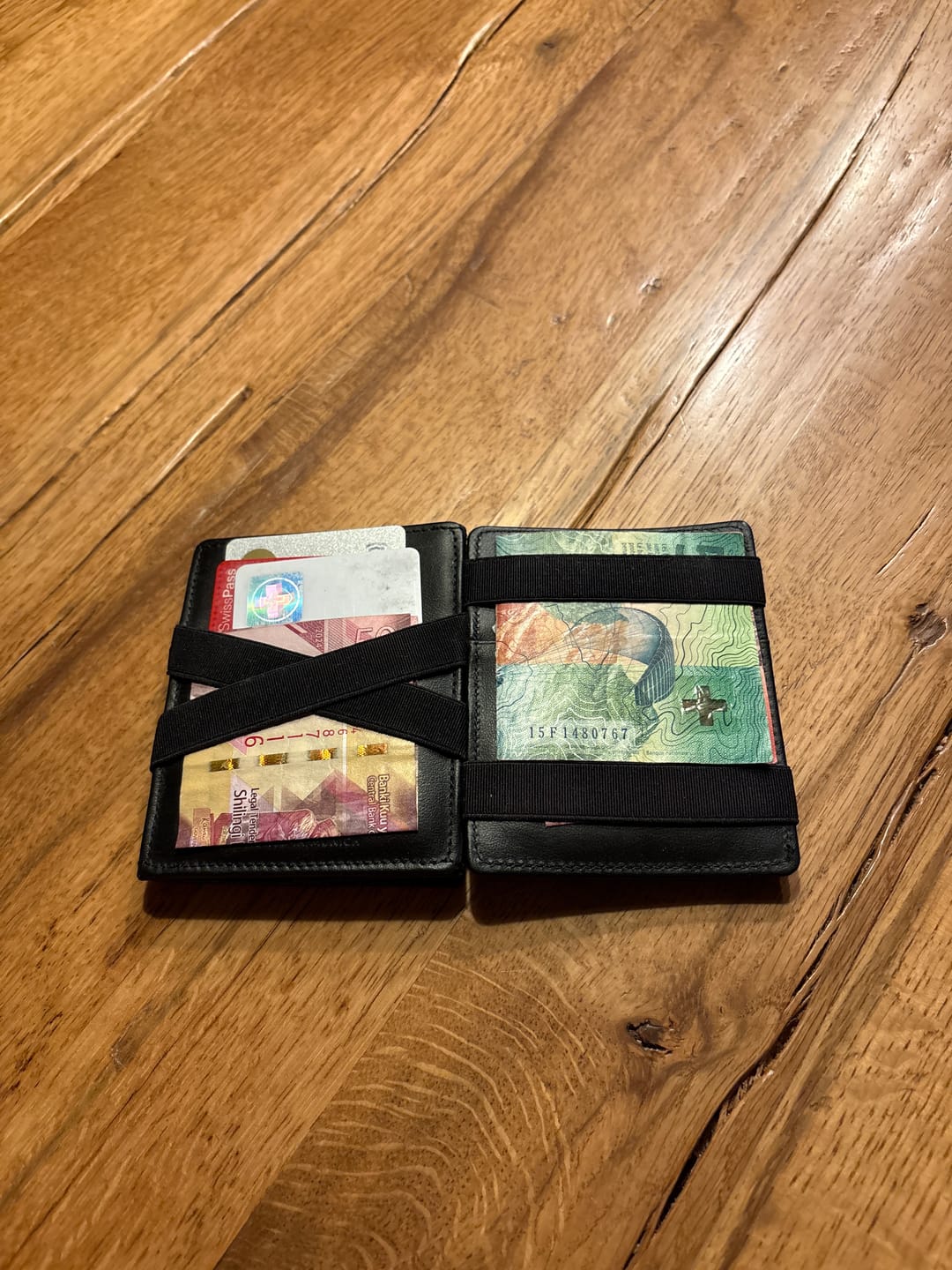Customer photo review of Flap Boy - Magic Wallet with Coin Pocket