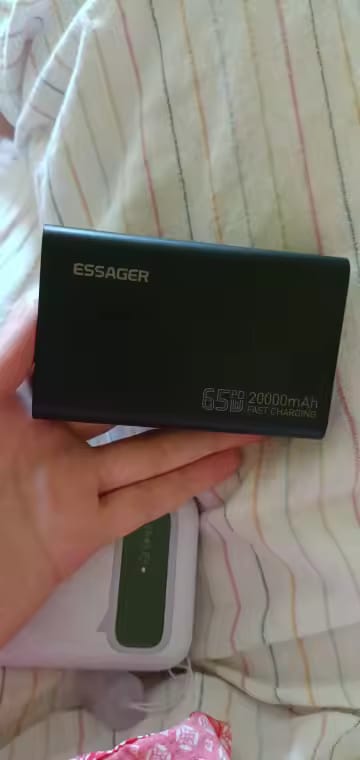Customer photo review of 65W Schnelllade-Powerbank mit 20.000 mAh