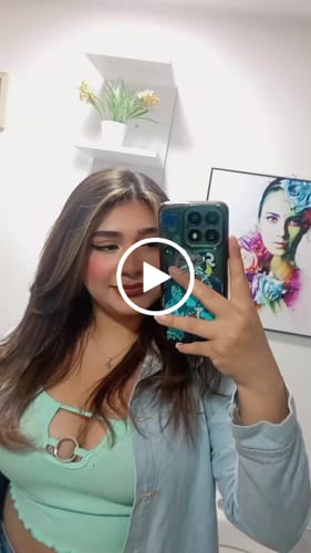 Customer video review of PALETA DE RUBORES GLAMBLACK