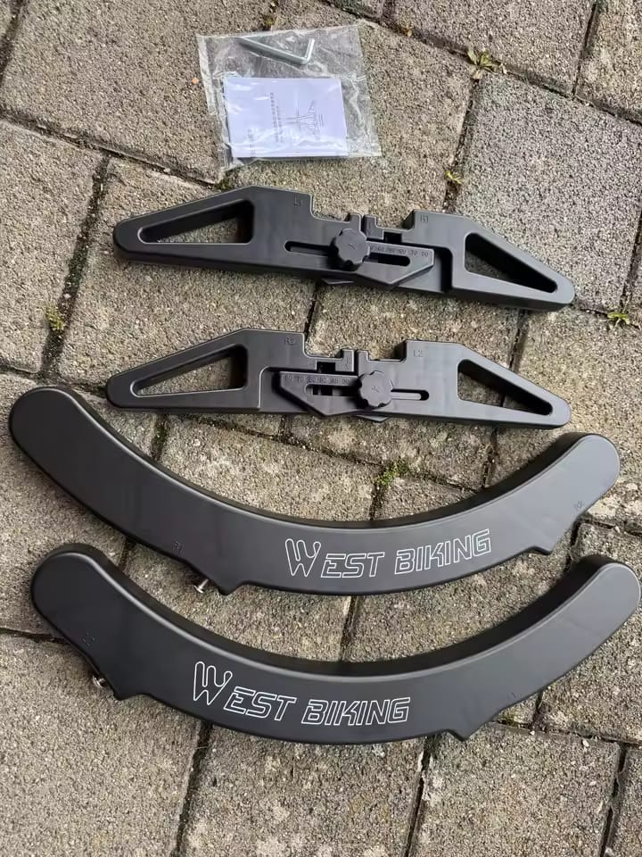Customer photo review of Verstellbarer, tragbarer Fahrradständer & Aufbewahrungsständer