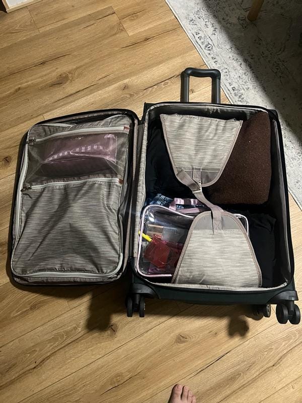 Customer photo review of Montecito 3.0 Softside Medium Check-In Expandable Spinner