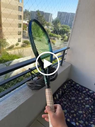 Customer video review of Raqueta Yonex Ezone 100L SKY Azul 2022 (285gr)