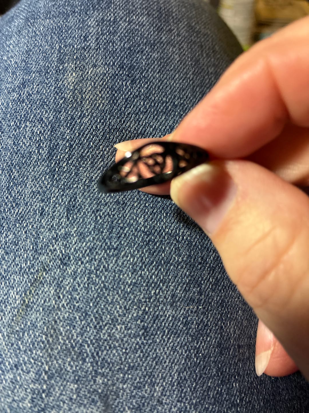 Customer photo review of Titanium Steel Celtic Knot Hollow Ring (Retro Ethnic Style)