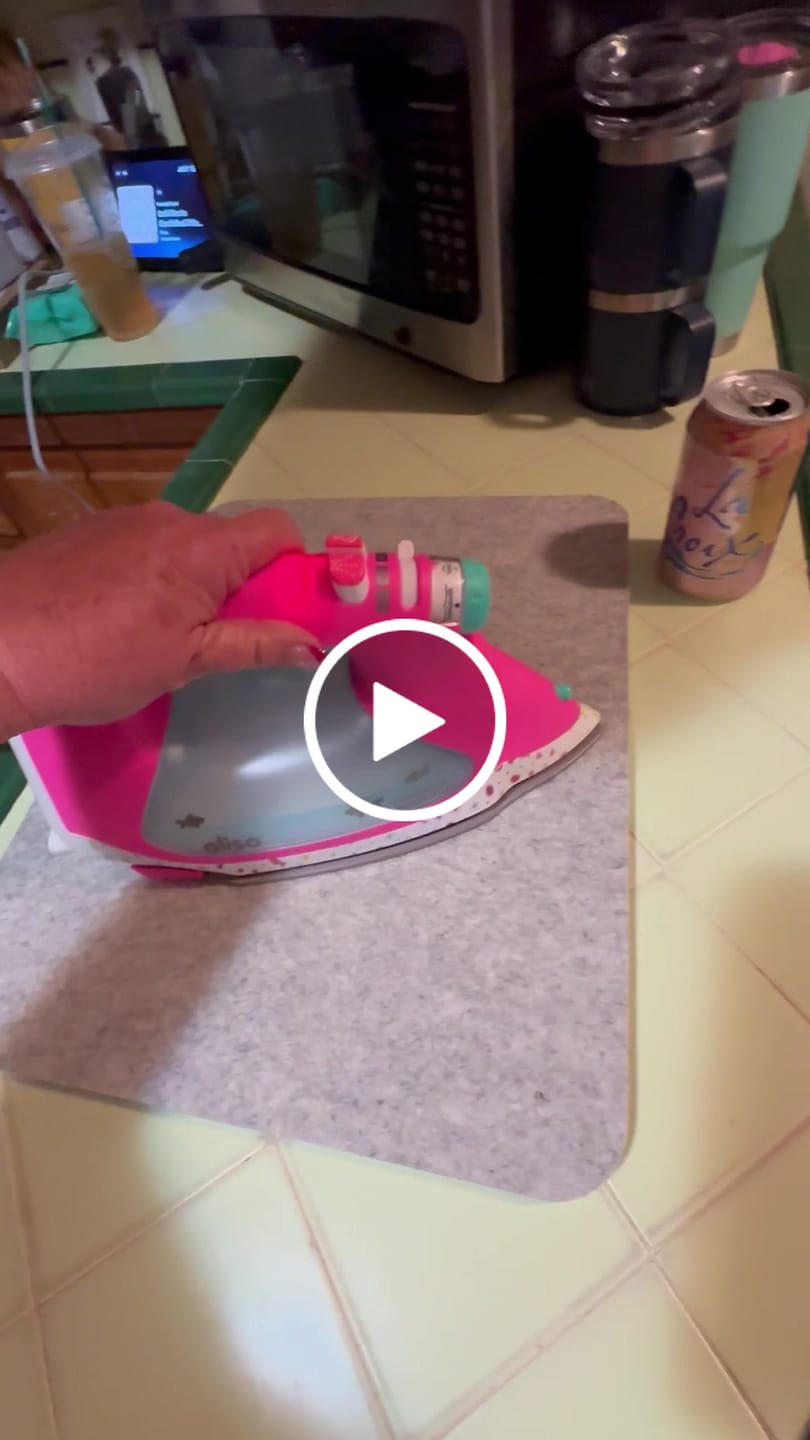 Customer video review of Oliso Smart Iron (TG1600 Pro Plus)