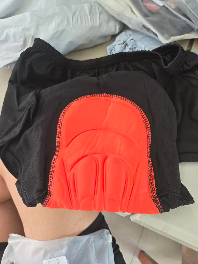 Customer photo review of Herren 4D Gepolsterte Fahrrad-Unterhose