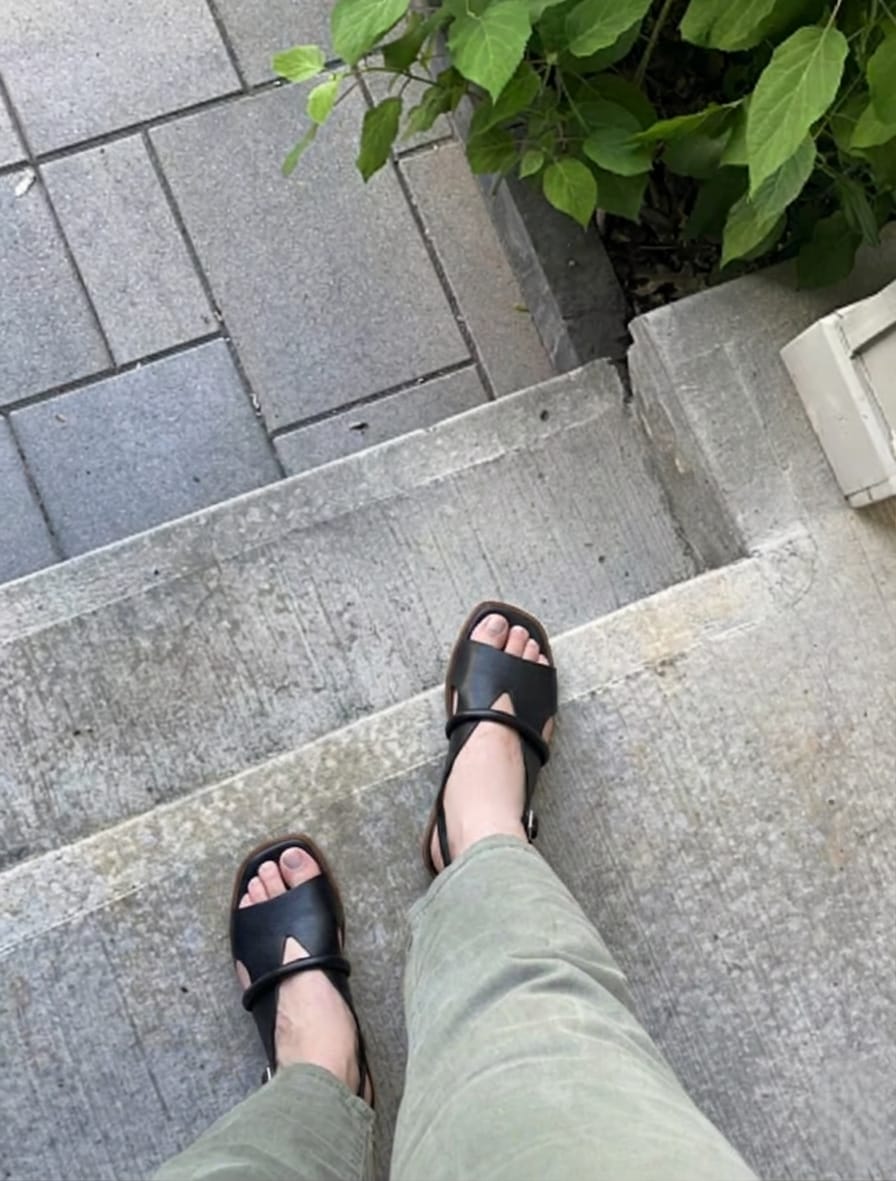 Customer photo review of Bergen Black