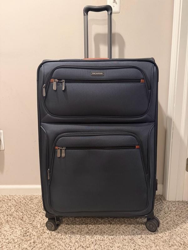 Customer photo review of Montecito 3.0 Softside Large Check-In Expandable Spinner