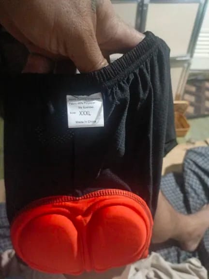 Customer photo review of Men's 4D Padded Cycling Underwear Shorts