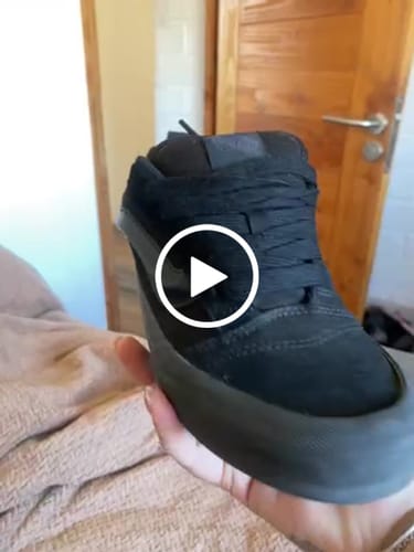 Customer video review of Zapatilla Vans Knu Skool Unisex Mono Negro