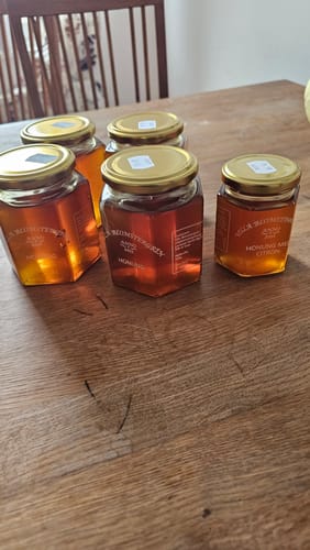 Customer photo review of 2 kg flytande honung + 250g honung med citron för 579kr ink. fri frakt!