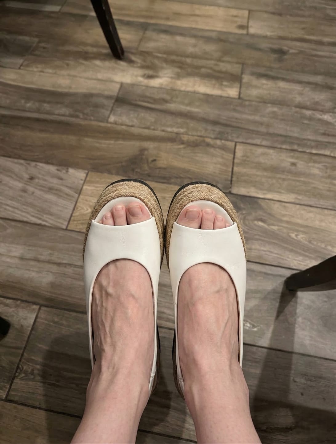 Customer photo review of Agnesa White
