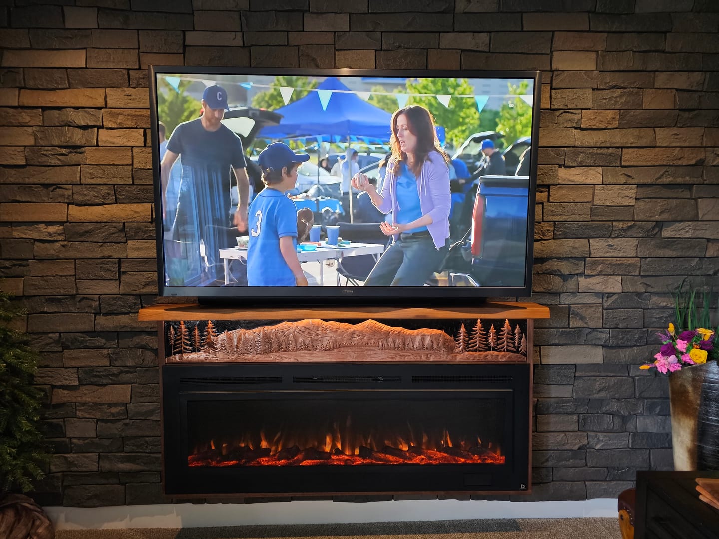 Customer photo review of Black Mountain Sunrise Copper Backsplash