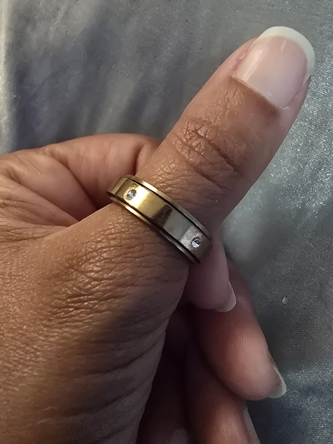 Customer photo review of Spins Love Ring (Bundle)