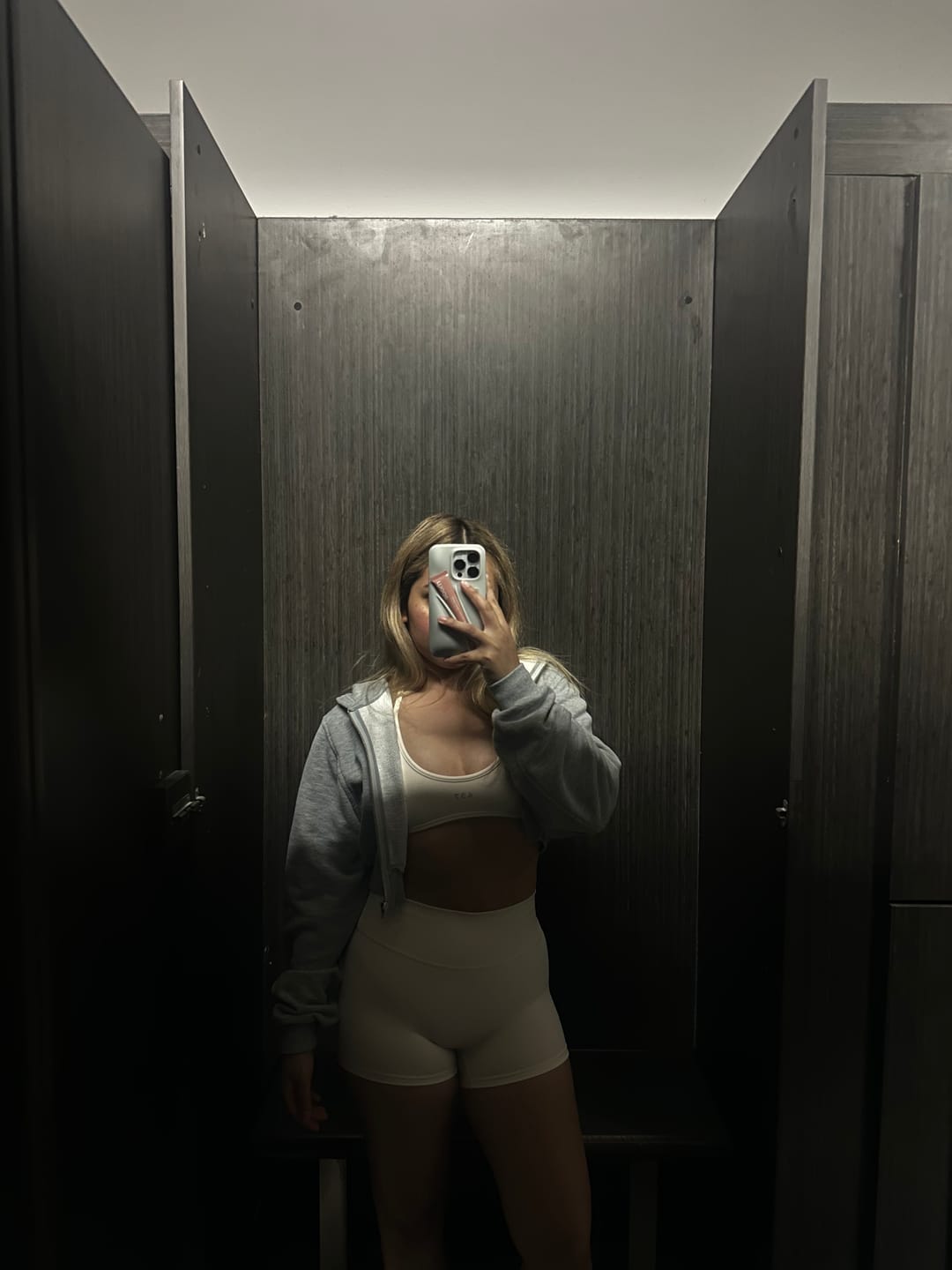 Customer photo review of The Bare Bra / Cream
