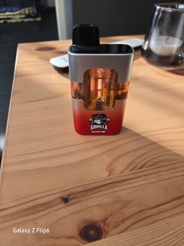 Customer photo review of Fumot - ECO 2in1 50K - Puff Jetable / Vape Disposable 2% Nicotine - Double saveur