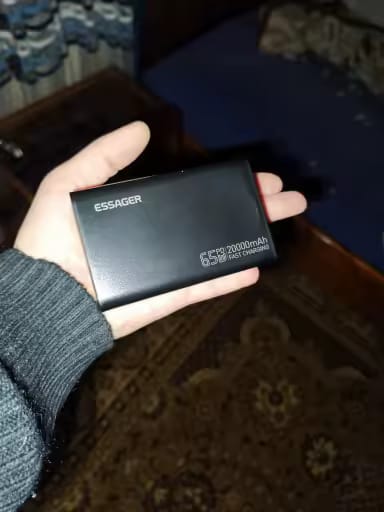 Customer photo review of 65W Fast Charging 20000mAh Portable Power Bank