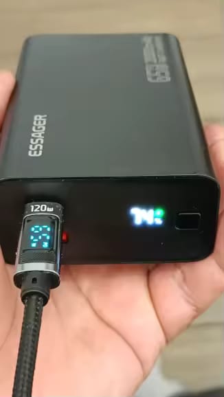 Customer photo review of 65W Fast Charging 20000mAh Portable Power Bank