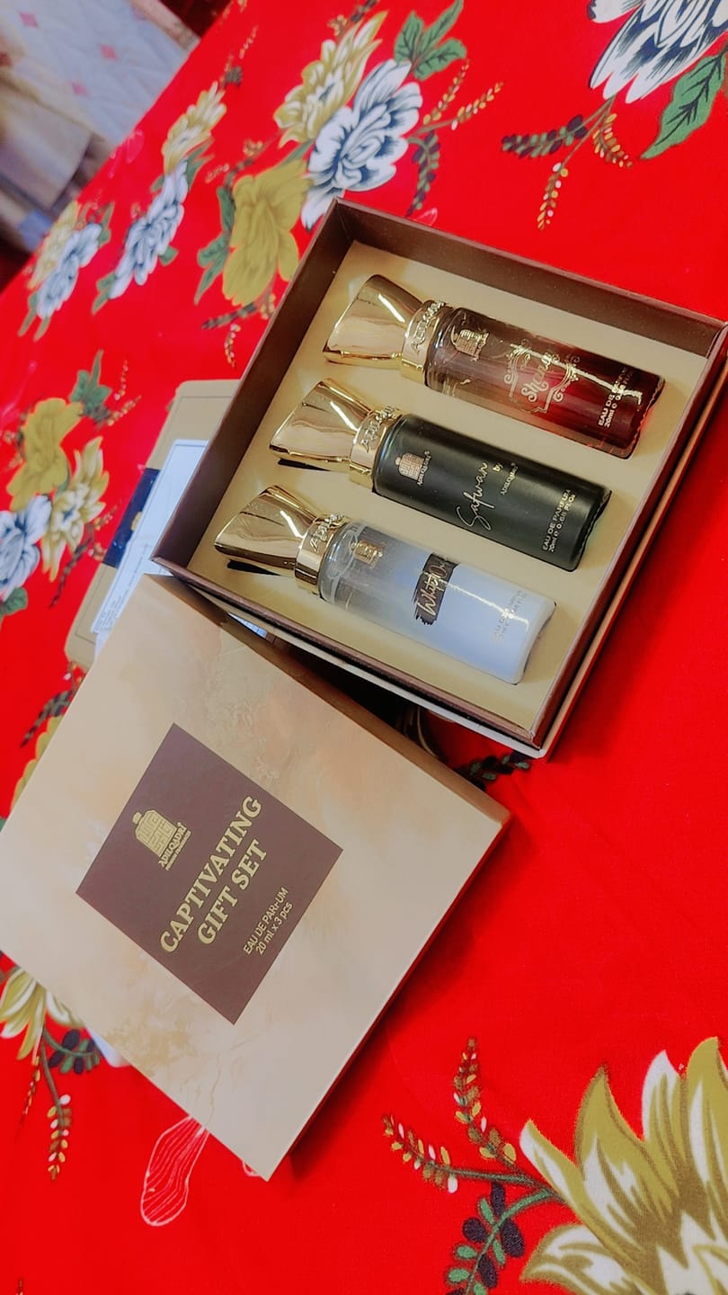 Customer photo review of Captivating Trio 3 Pcs Set Of Premium Perfume Spray