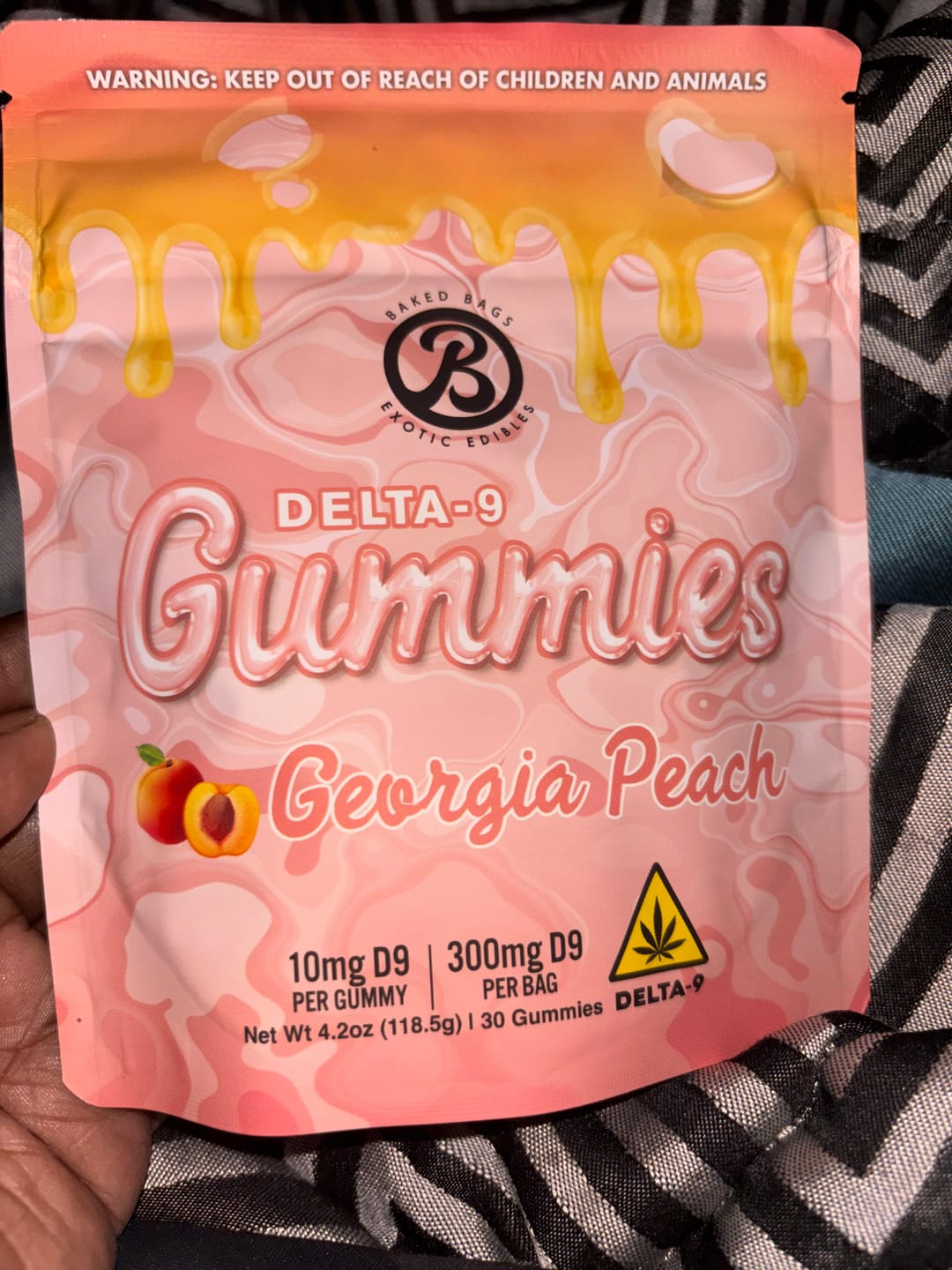 Customer photo review of GUMMIES - GEORGIA PEACH