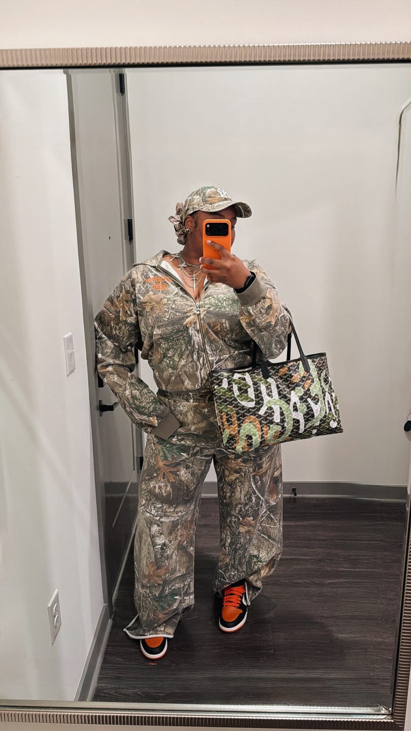 Customer photo review of CAMO BEWARE OF DOG FULL ZIP