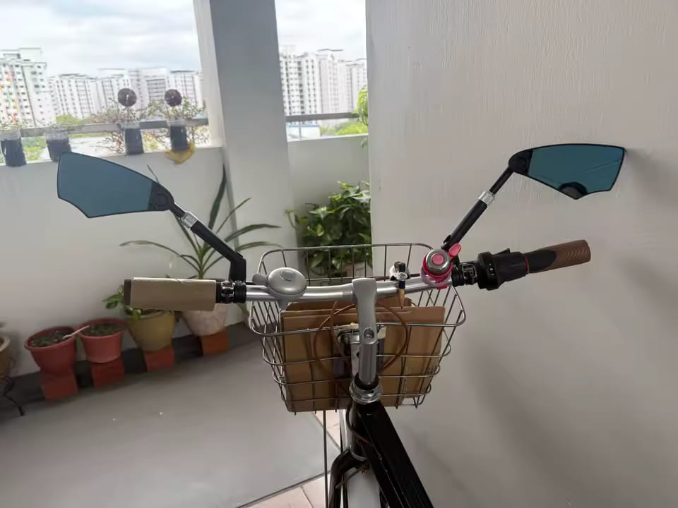 Customer photo review of Blendfreier, um 360° verstellbarer Fahrrad-Rückspiegel