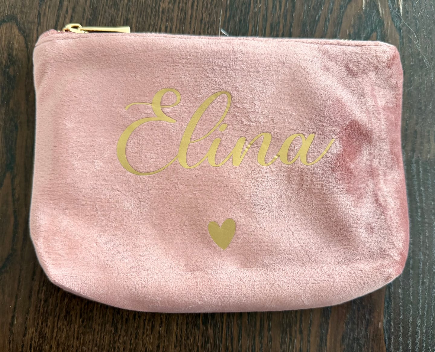 Customer photo review of Meine Kosmetiktasche - Personalisierte Samt Kosmetiktasche für MakeUp und Kosmetika mit Namen