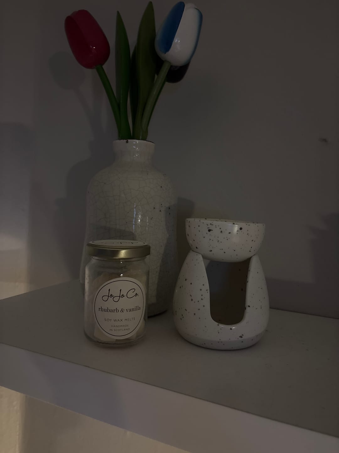 Customer photo review of Rhubarb & Vanilla Soy Wax Melts