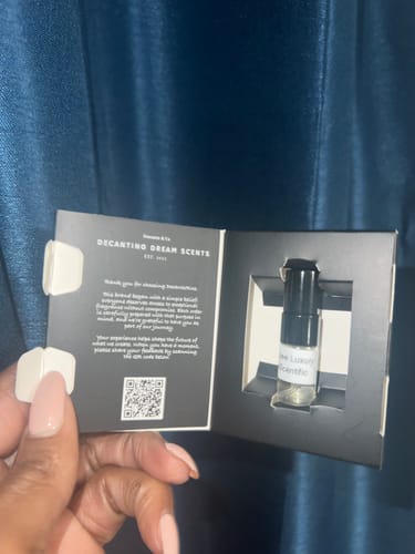 Customer photo review of Unique'e Luxury SoScentific