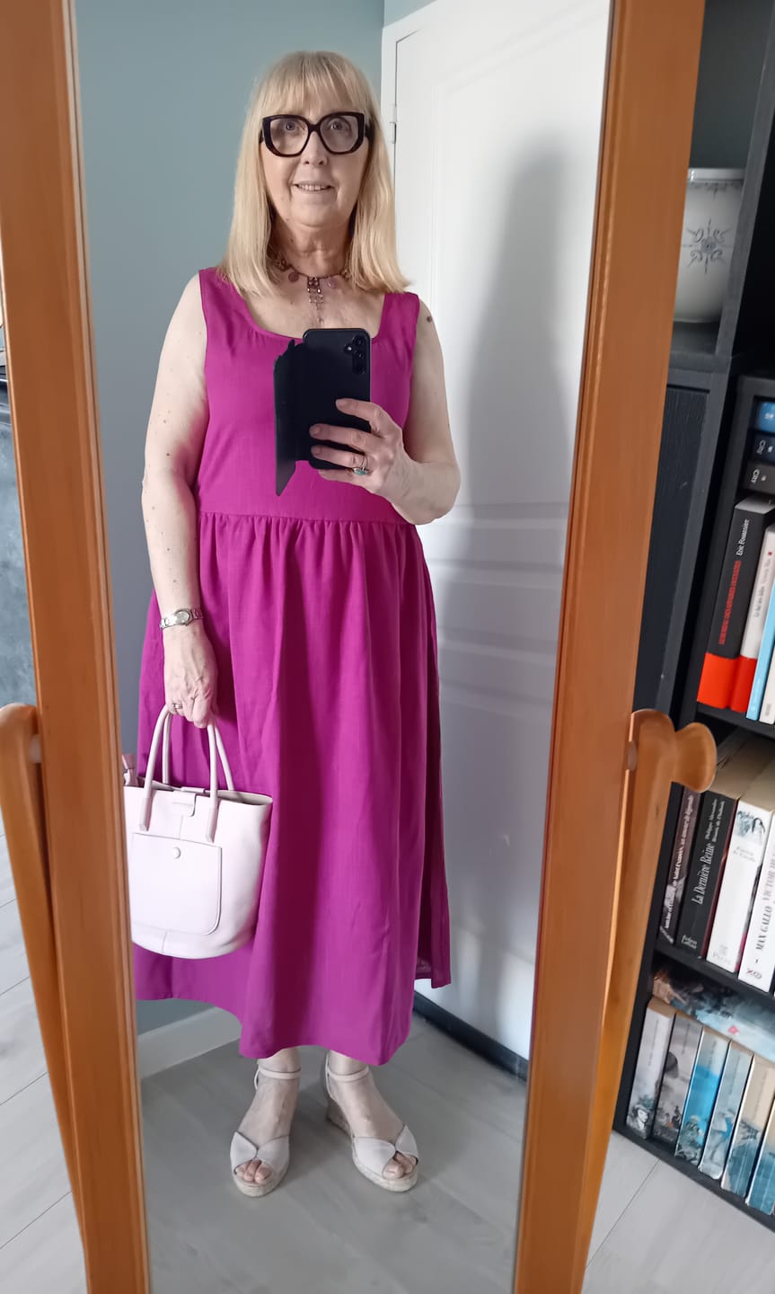 Customer photo review of Robe Solène - Coton-lin bougainvillier